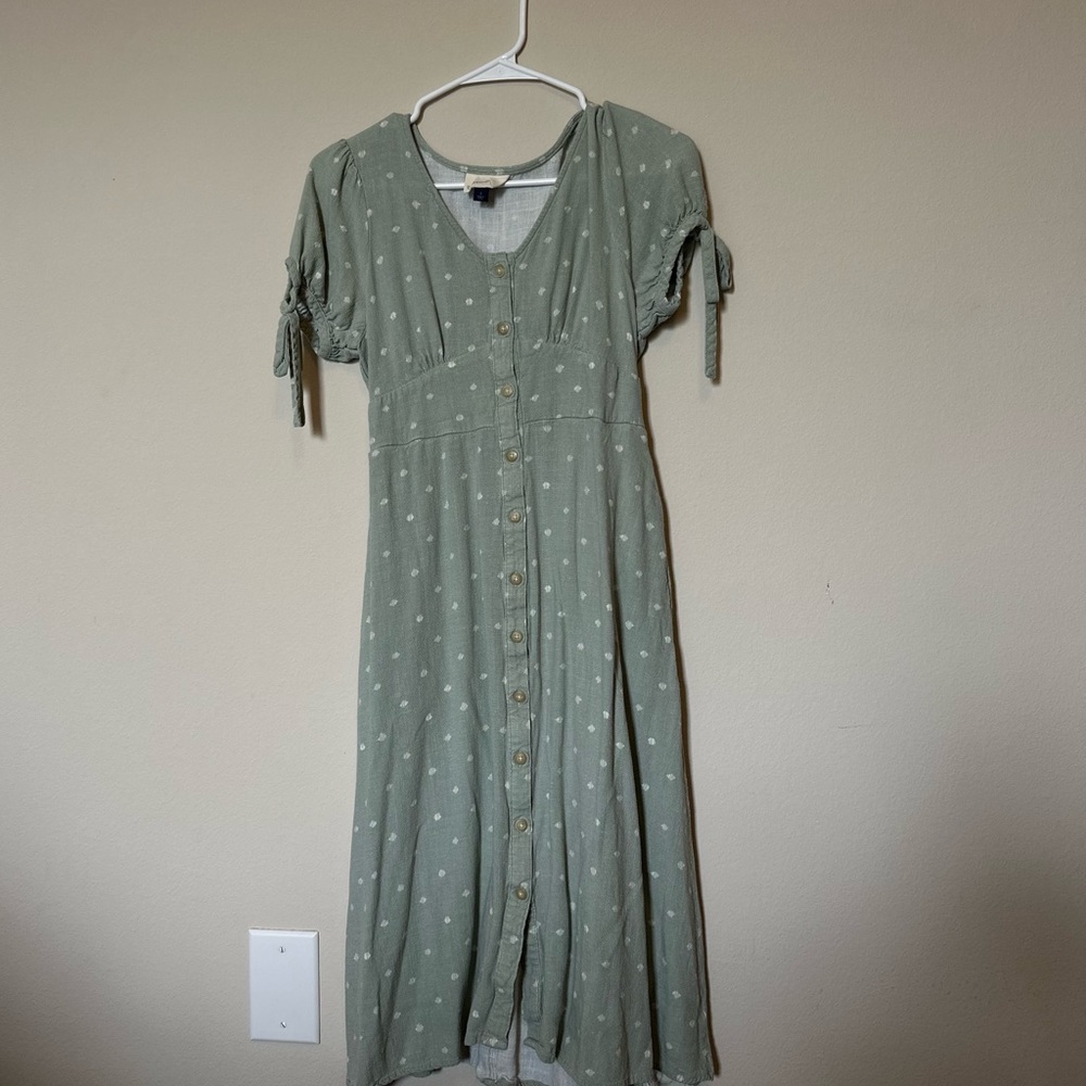 Cute midi dress